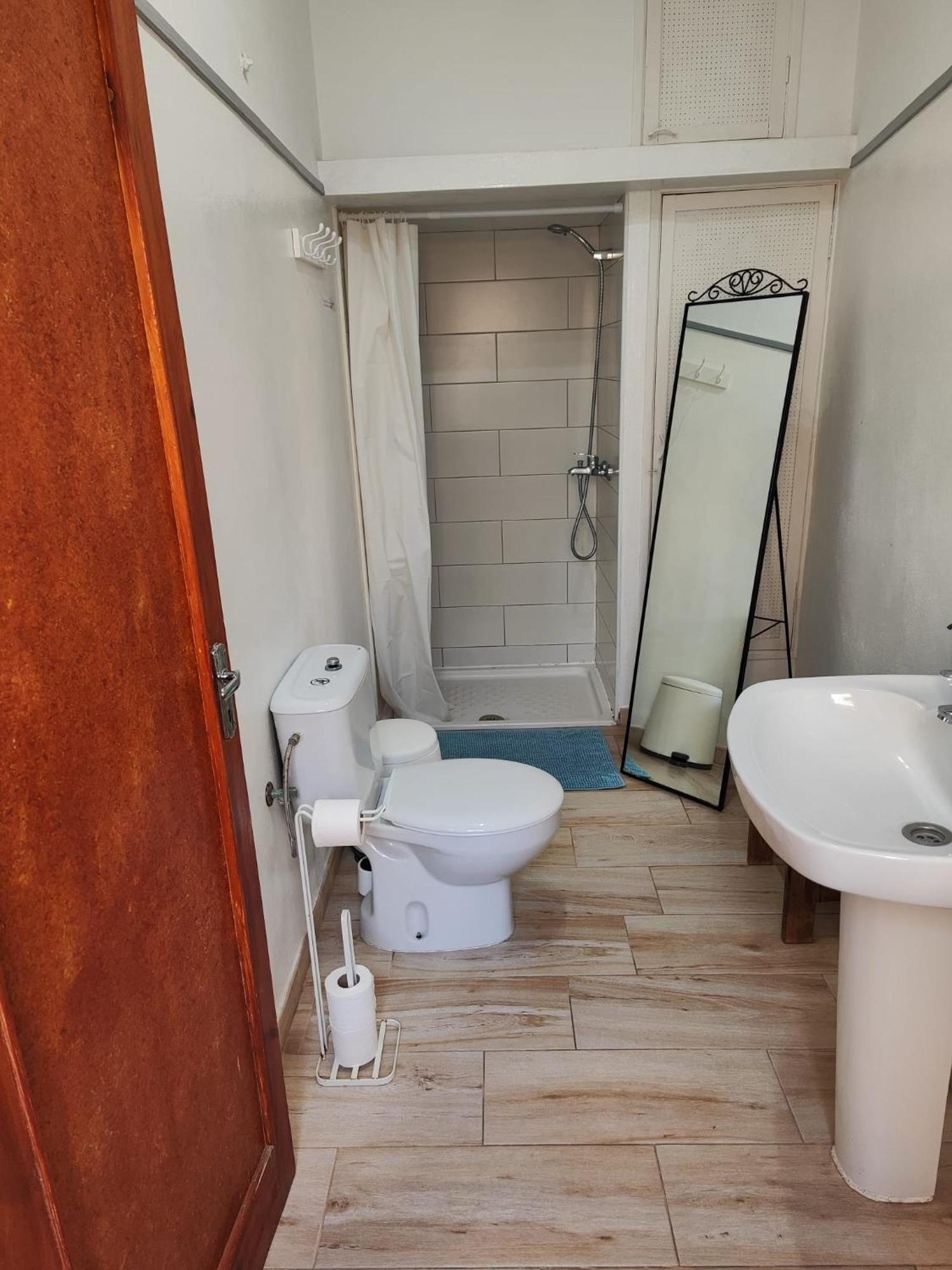 Hostel Vagamundo Los Llanos De Aridane Ngoại thất bức ảnh